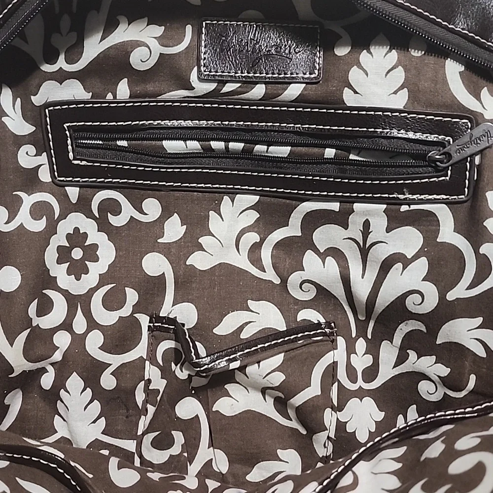 THIRTY-ONE  DARK BROWN  LEATHER EXTERIOR SHOULDER BAG 👜  PURSE. - Picture 5 of 9